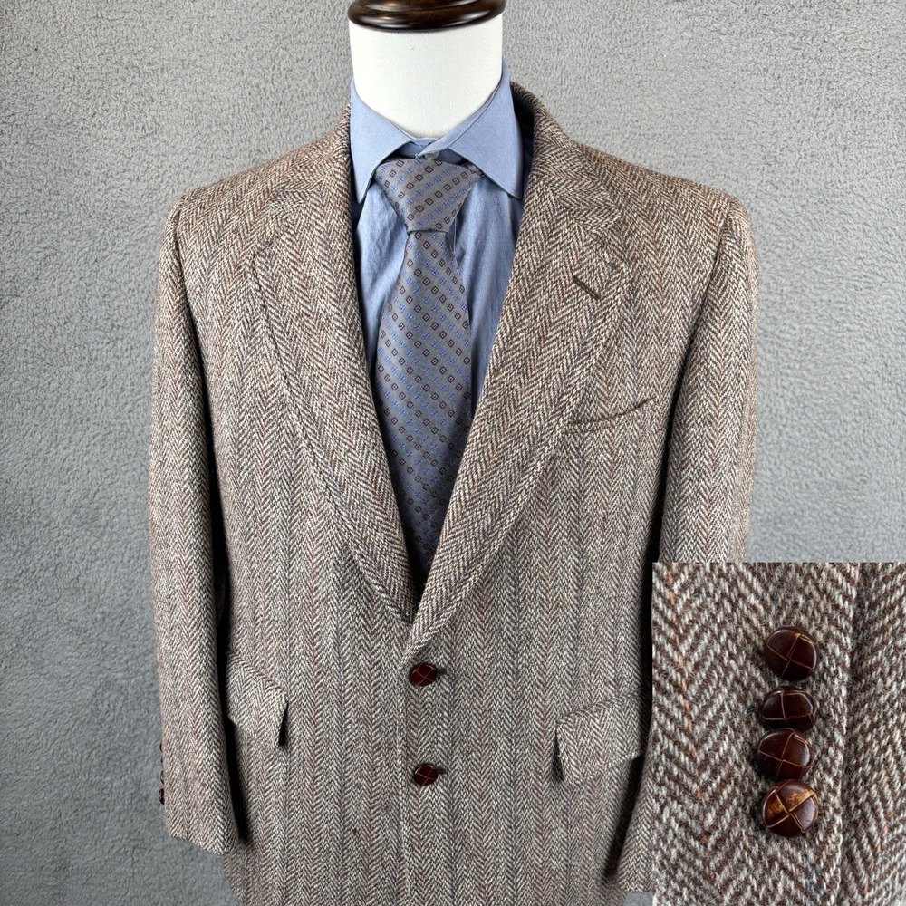Vintage Harris Tweed Sport Coat Mens 40R Brown Herringbone 100% Scottish Wool